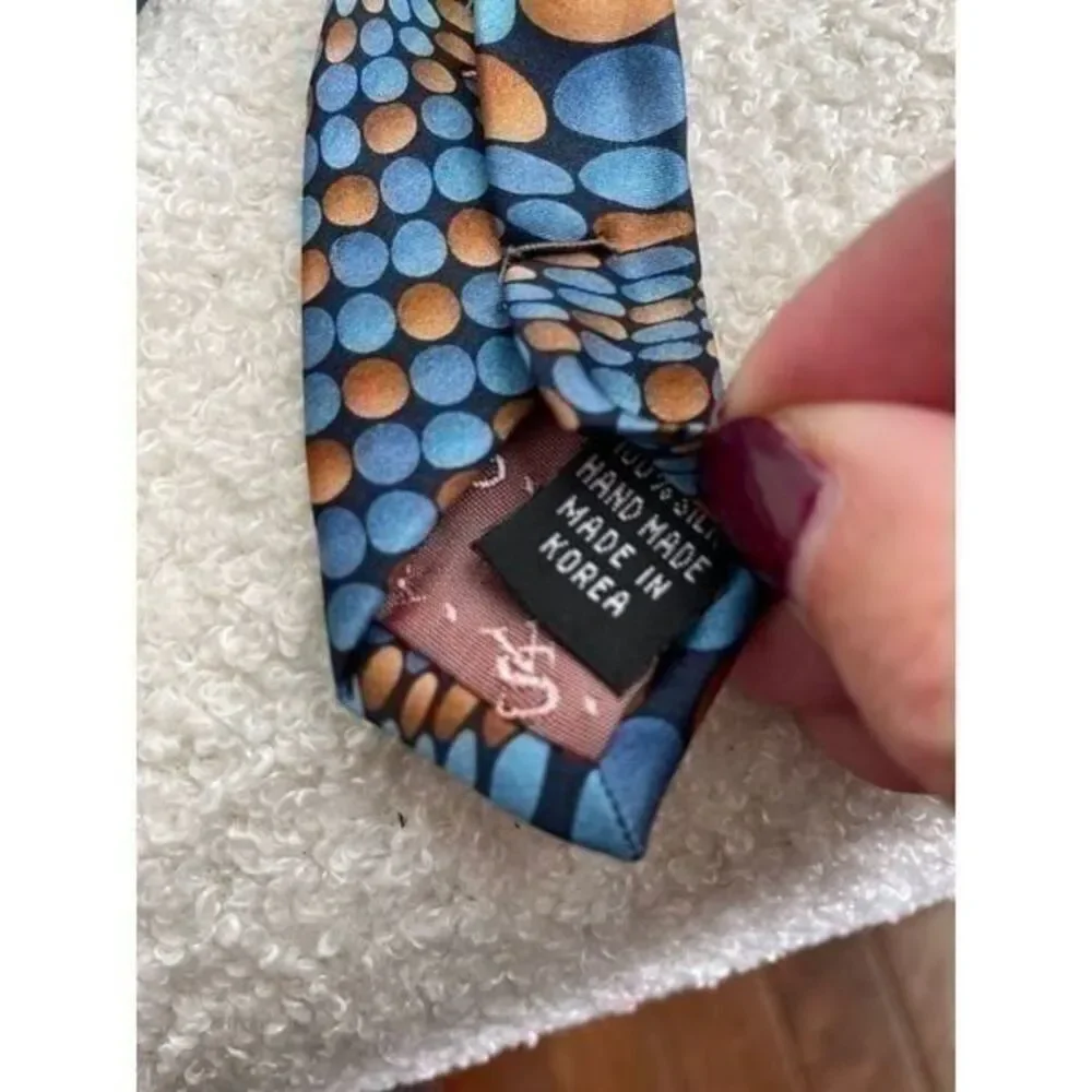 Vintage 100% Silk Hand Made in Korea Optical Illusion Geometric Mod Tie
